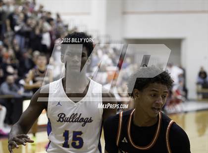 Thumbnail 3 in Grand Saline vs Chapel Hill photogallery.