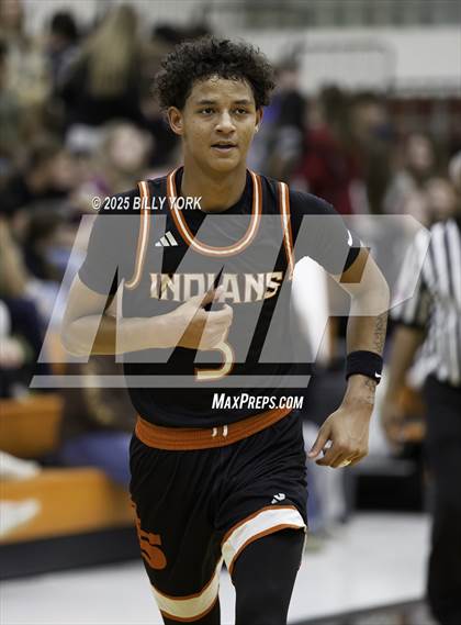 Thumbnail 2 in Grand Saline vs Chapel Hill photogallery.