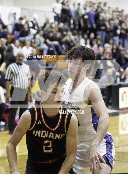 Thumbnail 2 in Grand Saline vs Chapel Hill photogallery.