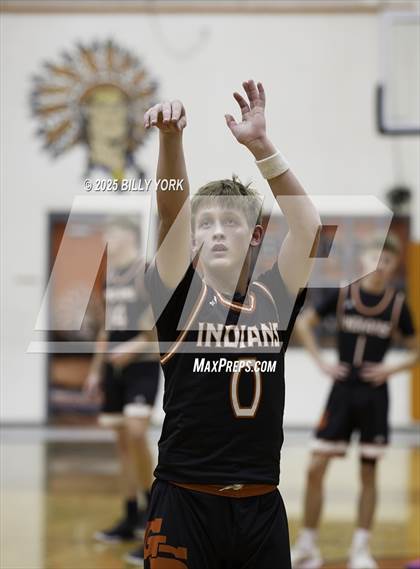 Thumbnail 2 in Grand Saline vs Chapel Hill photogallery.