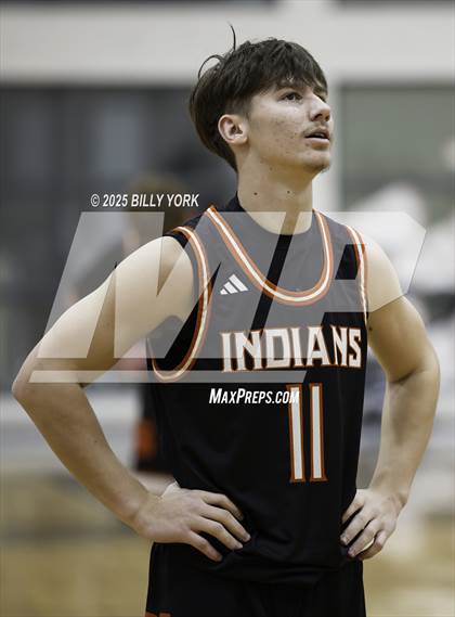 Thumbnail 2 in Grand Saline vs Chapel Hill photogallery.