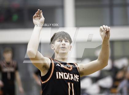 Thumbnail 2 in Grand Saline vs Chapel Hill photogallery.
