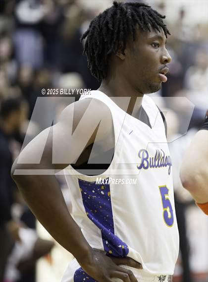 Thumbnail 3 in Grand Saline vs Chapel Hill photogallery.