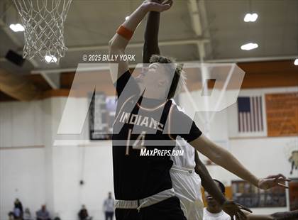 Thumbnail 3 in Grand Saline vs Chapel Hill photogallery.