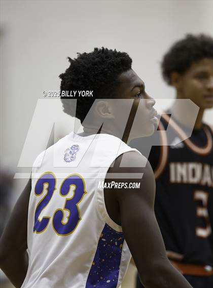 Thumbnail 2 in Grand Saline vs Chapel Hill photogallery.