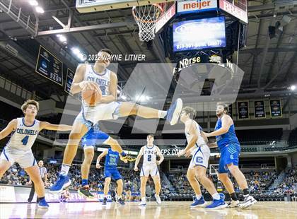 Thumbnail 2 in North Laurel @ Covington Catholic photogallery.