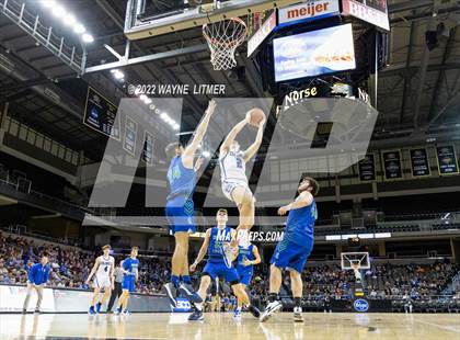 Thumbnail 2 in North Laurel @ Covington Catholic photogallery.