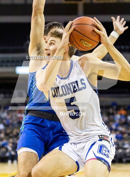 Thumbnail 2 in North Laurel @ Covington Catholic photogallery.