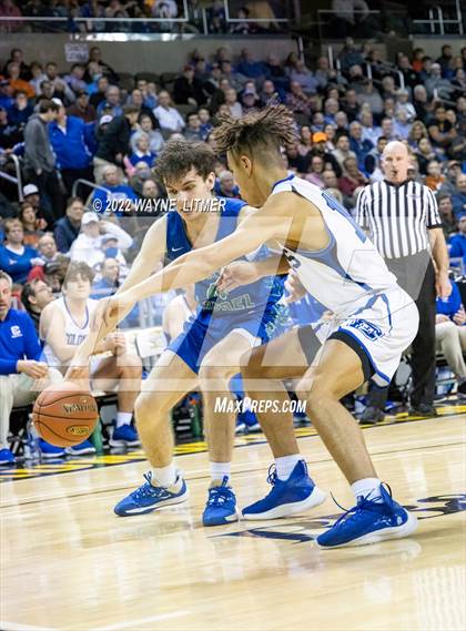 Thumbnail 2 in North Laurel @ Covington Catholic photogallery.