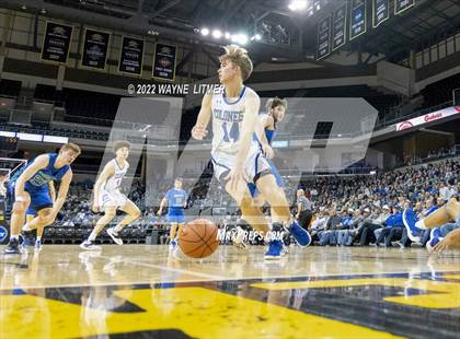 Thumbnail 1 in North Laurel @ Covington Catholic photogallery.