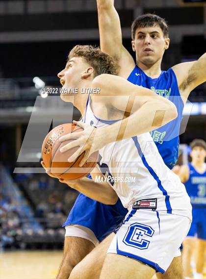 Thumbnail 1 in North Laurel @ Covington Catholic photogallery.