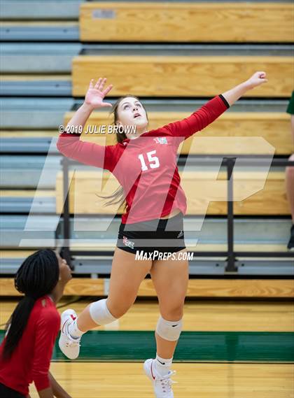Thumbnail 3 in Carmel @ Lawrence North photogallery.