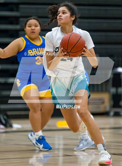 Thumbnail 1 in Santa Clara Vs Evergreen Valley (CIF CCS Div 1 Quarterfinal) photogallery.