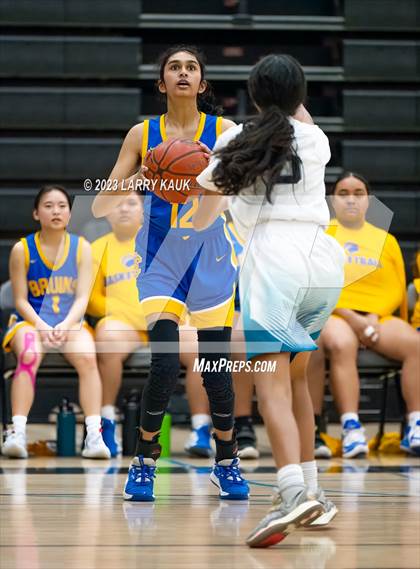 Thumbnail 2 in Santa Clara Vs Evergreen Valley (CIF CCS Div 1 Quarterfinal) photogallery.