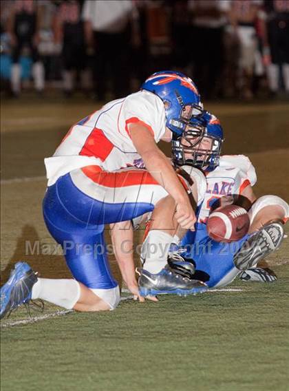 Thumbnail 3 in Hart vs. Westlake photogallery.