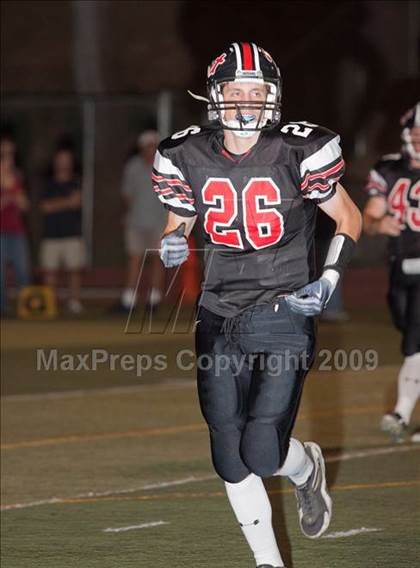Thumbnail 2 in Hart vs. Westlake photogallery.