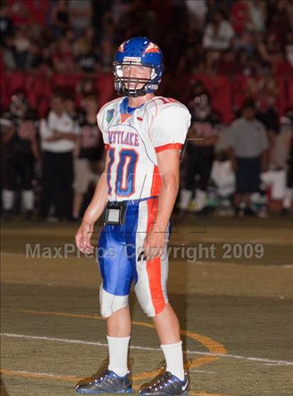 Thumbnail 2 in Hart vs. Westlake photogallery.
