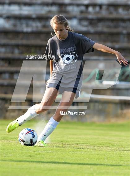 Thumbnail 2 in Cleveland @ Soddy Daisy photogallery.