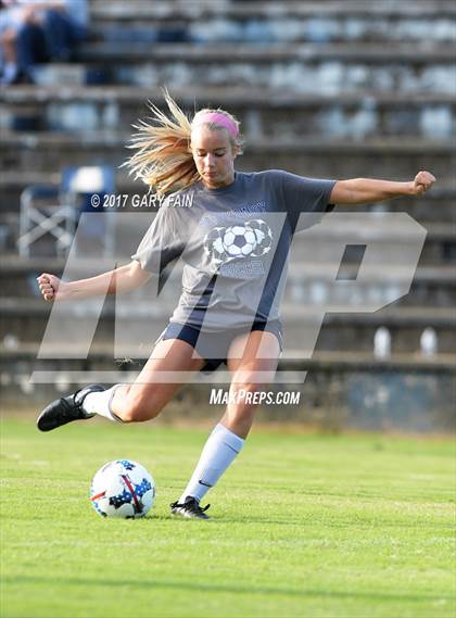 Thumbnail 1 in Cleveland @ Soddy Daisy photogallery.