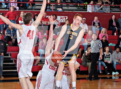 Thumbnail 2 in Seymour @ Cocke County (D2AAA District Quarter Final) photogallery.