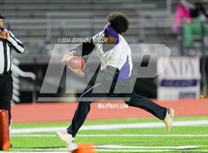 Thumbnail 2 in Oconee County vs. Academy of Richmond County (GHSA Division 2 Round 1) photogallery.