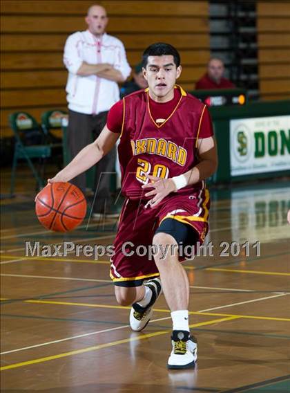 Thumbnail 2 in Oxnard vs. Burroughs (Santa Barbara Holiday Classic Tournament) photogallery.