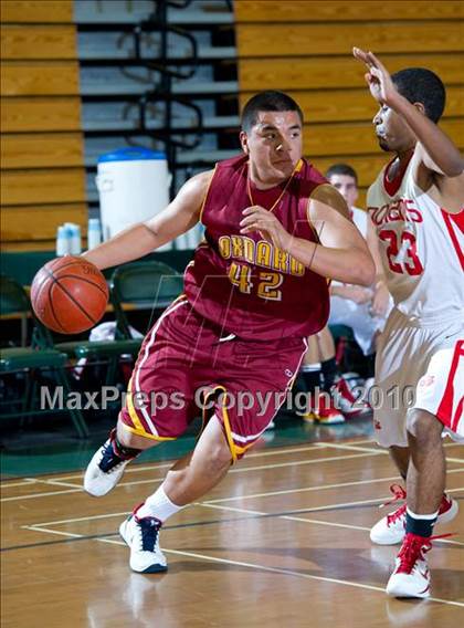 Thumbnail 1 in Oxnard vs. Burroughs (Santa Barbara Holiday Classic Tournament) photogallery.