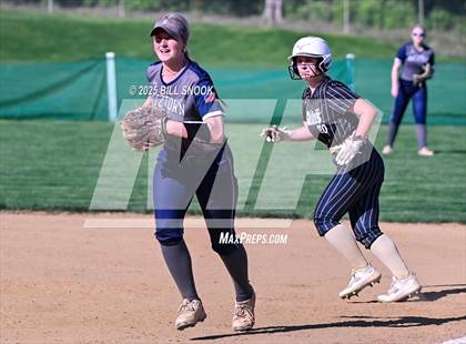 Thumbnail 1 in Kutztown @ Berks Catholic photogallery.
