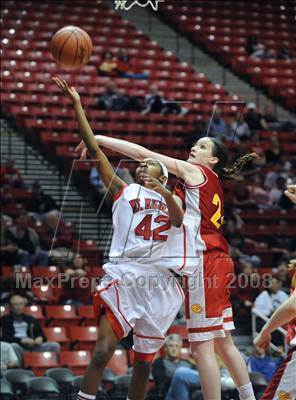 Thumbnail 3 in Cathedral vs. Mount Miguel (CIF SDS D3 Final) photogallery.