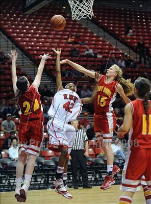 Thumbnail 3 in Cathedral vs. Mount Miguel (CIF SDS D3 Final) photogallery.