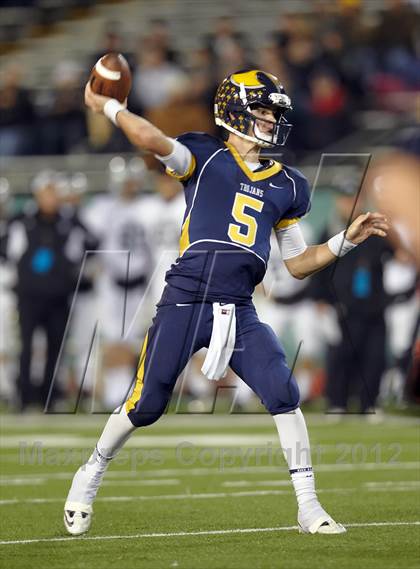 Thumbnail 1 in Granite Bay vs. Oak Ridge (CIF SJS D1 Final) photogallery.