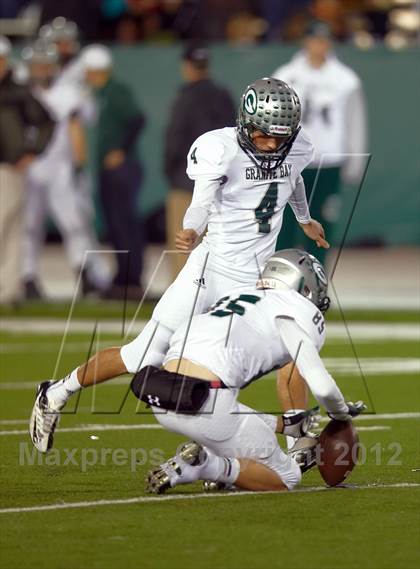 Thumbnail 2 in Granite Bay vs. Oak Ridge (CIF SJS D1 Final) photogallery.