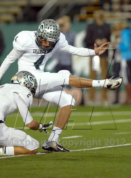 Thumbnail 2 in Granite Bay vs. Oak Ridge (CIF SJS D1 Final) photogallery.