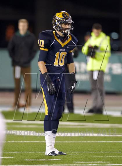 Thumbnail 2 in Granite Bay vs. Oak Ridge (CIF SJS D1 Final) photogallery.