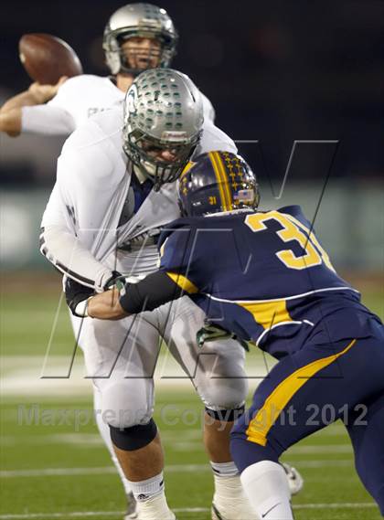 Thumbnail 3 in Granite Bay vs. Oak Ridge (CIF SJS D1 Final) photogallery.