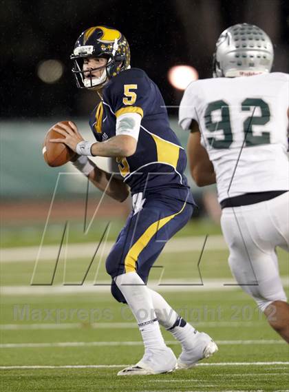 Thumbnail 2 in Granite Bay vs. Oak Ridge (CIF SJS D1 Final) photogallery.
