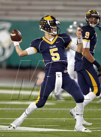 Thumbnail 1 in Granite Bay vs. Oak Ridge (CIF SJS D1 Final) photogallery.