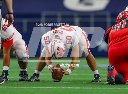 Thumbnail 3 in Cedar Hill vs. Katy (UIL 6A Division 2 Final) photogallery.