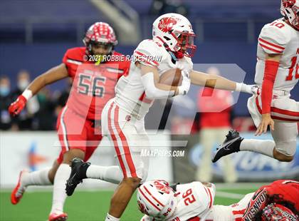 Thumbnail 3 in Cedar Hill vs. Katy (UIL 6A Division 2 Final) photogallery.