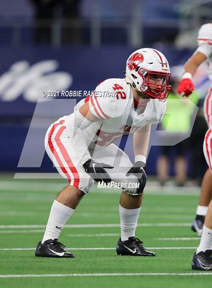 Thumbnail 1 in Cedar Hill vs. Katy (UIL 6A Division 2 Final) photogallery.