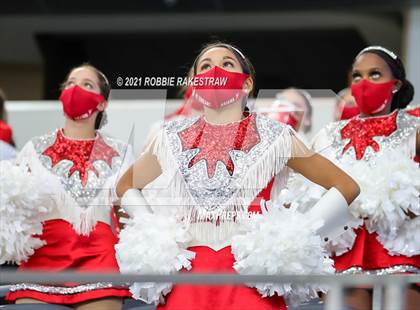 Thumbnail 2 in Cedar Hill vs. Katy (UIL 6A Division 2 Final) photogallery.