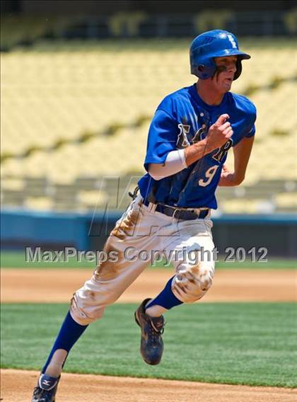 Thumbnail 2 in Chatsworth vs. El Camino Real (CIF LACS D1 Final) photogallery.