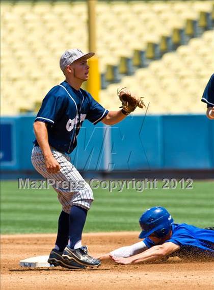 Thumbnail 3 in Chatsworth vs. El Camino Real (CIF LACS D1 Final) photogallery.