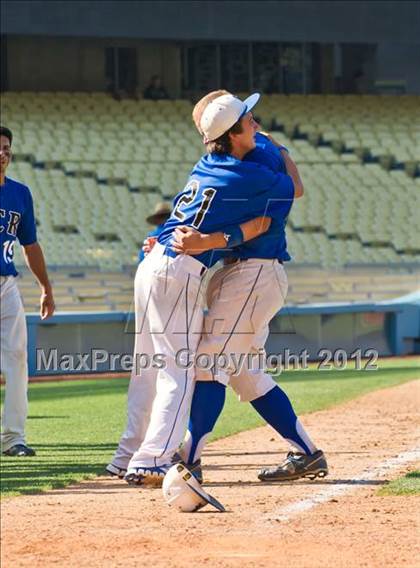 Thumbnail 2 in Chatsworth vs. El Camino Real (CIF LACS D1 Final) photogallery.