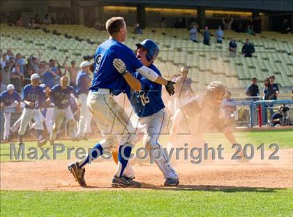 Thumbnail 3 in Chatsworth vs. El Camino Real (CIF LACS D1 Final) photogallery.