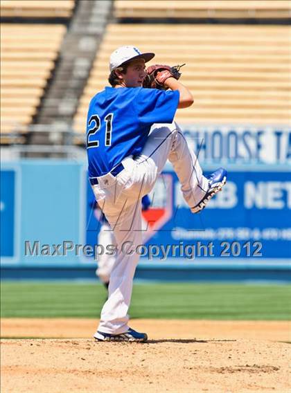 Thumbnail 2 in Chatsworth vs. El Camino Real (CIF LACS D1 Final) photogallery.