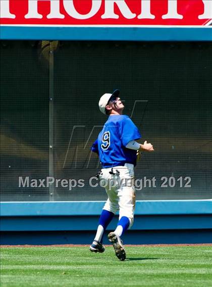 Thumbnail 3 in Chatsworth vs. El Camino Real (CIF LACS D1 Final) photogallery.