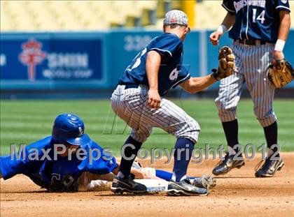 Thumbnail 3 in Chatsworth vs. El Camino Real (CIF LACS D1 Final) photogallery.