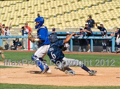 Thumbnail 2 in Chatsworth vs. El Camino Real (CIF LACS D1 Final) photogallery.