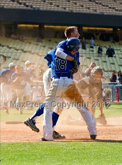 Thumbnail 1 in Chatsworth vs. El Camino Real (CIF LACS D1 Final) photogallery.